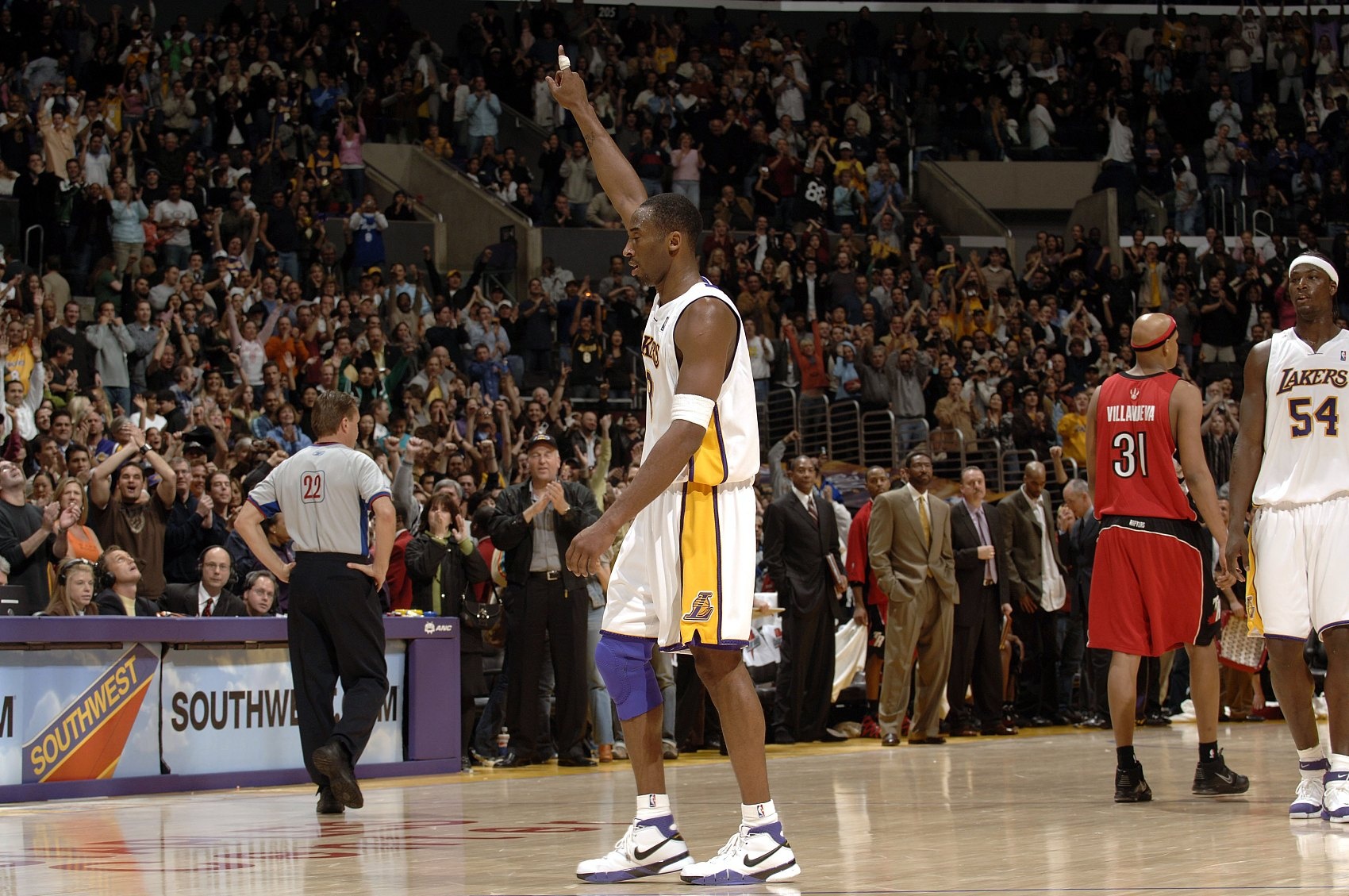 斯科特：曼巴精神常被误解 科比不止苦练身体&更打磨赛场脑力