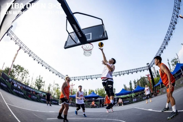 枣林光影 篮下争锋 FIBA Open3x3德州三人篮球赛在乐陵影视城落幕 枣林光影 篮下争锋 FIBA Open3x3德州三人篮球赛在乐陵影视城落幕