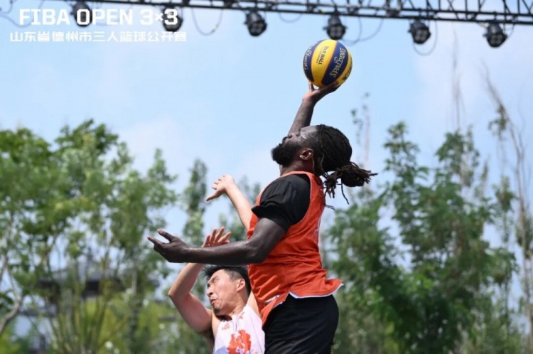 枣林光影 篮下争锋 FIBA Open3x3德州三人篮球赛在乐陵影视城落幕 枣林光影 篮下争锋 FIBA Open3x3德州三人篮球赛在乐陵影视城落幕